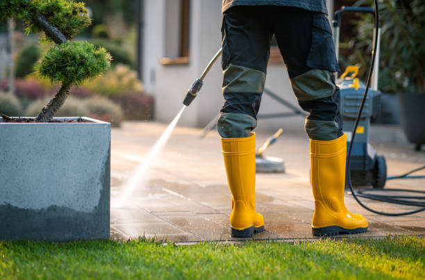 Why Choose Our Certified Pressure Washing Experts for Your Project Needs in Pittsburg, KS?